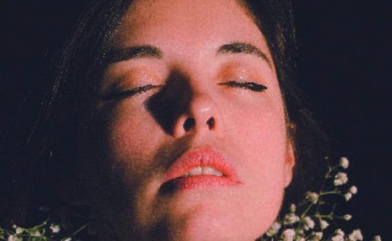 Luna Miguel, autora de Leer Mata
