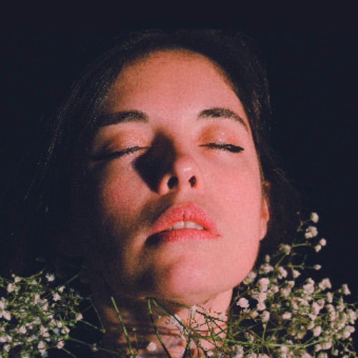 Luna Miguel, autora de Leer Mata
