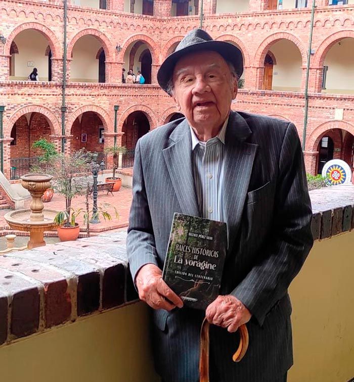 Vicente Pérez Silva, autor del libro Raíces históricas de La Vorágine (Foto: Juan Sebastián Pinilla)